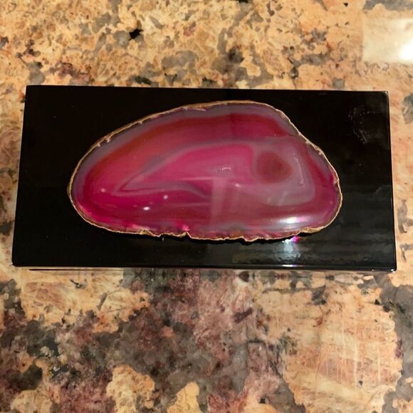 Agate Box   - Picture 1 of 5
